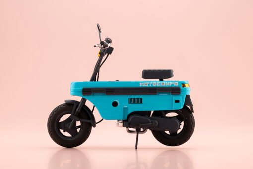 KP836 BUSTER DOLL KNIGHT Alice with Honda AB12 MOTOCOMPO - Image 10