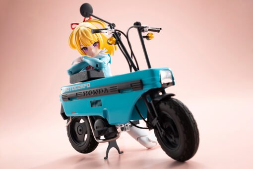 KP836 BUSTER DOLL KNIGHT Alice with Honda AB12 MOTOCOMPO - Image 20